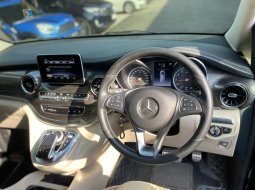 Mercedes-Benz V-Class V 260 2019 7