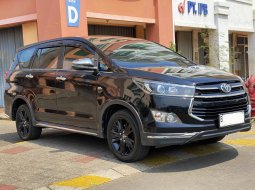 Toyota Venturer 2.0 A/T BSN 2018 dp 0 reborn bs tt om gan matic bensin