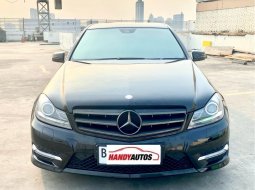 Mercedes-Benz C250 CGI AVG Tahun 2013 Hitam