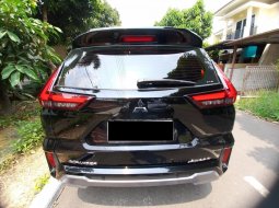 TDP (10JT) Mitsubishi Xpander Sport 1.5 4x2 AT 2022 Hitam 3