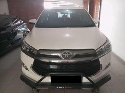 TDP (25JT) Toyota Innova 2.0 V AT 2019 Putih 4