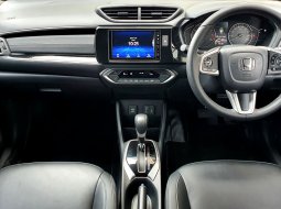 Honda BR-V Prestige CVT with Honda Sensing 2022 hitam km 8 ribuan tangan pertama cash kredit bisa 11