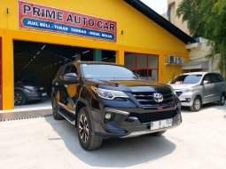 Toyota Fortuner 2.4 TRD AT 2017 2