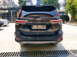 Toyota Fortuner 2.4 TRD AT 2017 5