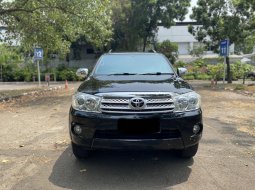 Toyota Fortuner G 2011