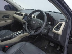 Honda HR-V S 2018 SUV 3