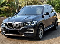 BMW X5 xDrive40i xLine 2019 hitam 15 ribuan mls sunroof tangan pertama cash kredit proses bisa 3