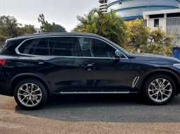 BMW X5 xDrive40i xLine 2019 hitam 15 ribuan mls sunroof tangan pertama cash kredit proses bisa 4