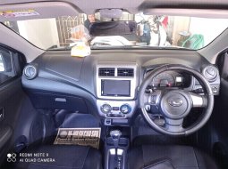   TDP (3JT) Daihatsu Ayla R Deluxe 1.2 AT 2018 Silver 6