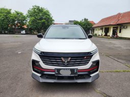 Wuling Almaz Pro 7-Seater 2021 MPV putih