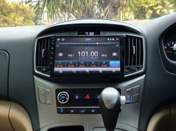 Hyundai H-1 Elegance 2018 hitam bensin km31ribuan cash kredit proses bisa dibantu 13