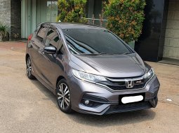 Honda Jazz RS CVT 2020 abu km 9 rban matic dp55jt cash kredit proses bisa dibantu