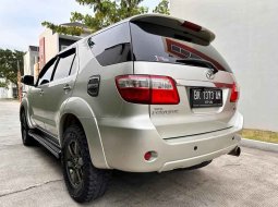 Toyota Fortuner 2.7 TRD AT 2006 4x4 matic 2