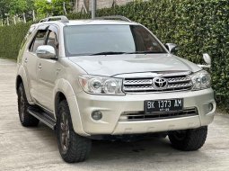Toyota Fortuner 2.7 TRD AT 2006 4x4 matic 6