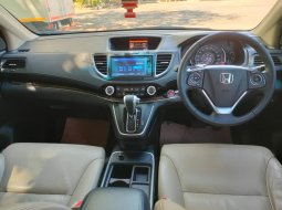 Honda CR-V 2.4 2016 Hitam 4
