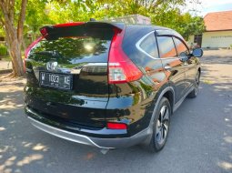Honda CR-V 2.4 2016 Hitam 8