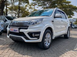 Daihatsu Terios ADVENTURE R MT Manual 2015 Putih KM Rendah Istimewa 3