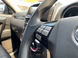 Daihatsu Terios ADVENTURE R MT Manual 2015 Putih KM Rendah Istimewa 8