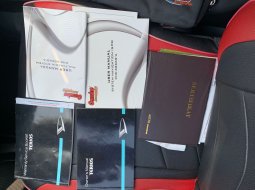 Daihatsu Terios ADVENTURE R MT Manual 2015 Putih KM Rendah Istimewa 17