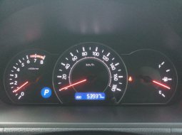 Toyota Voxy 2.0 A/T 2018 Hitam 3
