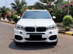 BMW X5 m package 2014 putih 35rban mls cash kredit proses bisa dibantu 2