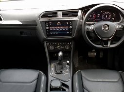 Volkswagen Tiguan TSI 1.4 Automatic 2021 hitam km 7 ribuan cash kredit proses bisa dibantu 9