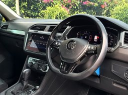 Volkswagen Tiguan TSI 1.4 Automatic 2021 hitam km 7 ribuan cash kredit proses bisa dibantu 14