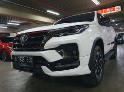Toyota Fortuner VRZ TRD Sportivo 2021 Siap Pakai 22