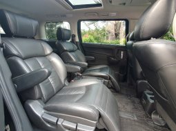 Nissan Elgrand Highway Star 2016 hitam km65ribuan record sunroof tangan pertama dari baru cash kredi 8