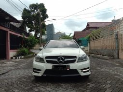 Mercedes-Benz C-Class C250 AMG 2012 Putih 8