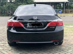 Honda Accord 2.4 VTi-L 2013 Hitam 6