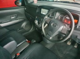 Daihatsu Sigra 1.2 R MT 2023 Silver 6
