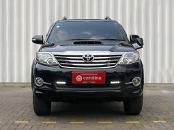 Toyota Fortuner 2.4 G AT 2015 1