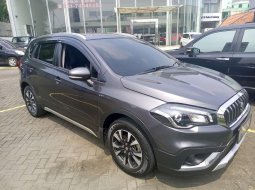  TDP (10JT) Suzuki SX4 S-Cross AT 2019 Abu-abu 