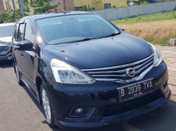 Nissan Grand Livina XV Matic 2016 Kondisi Mulus Terawat Istimewa 1