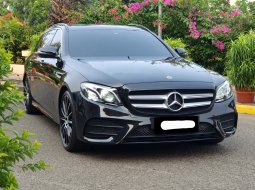Mercedes-Benz E-Class 250 2018 wagon hitam km 19rban cash kredit proses bisa dibantu