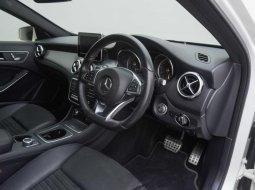 Mercedes-Benz GLA 200 AMG Line 2018 Putih Mobil Second Bergaransi Dan Berkualitas 5