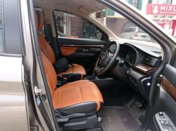  TDP (12JT) Suzuki Ertiga GX 1.5 AT 2020 Abu-abu  8