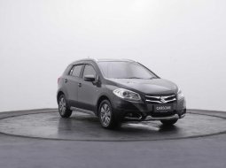 Suzuki SX4 S-Cross AT 2016 Crossover bebas tabrak dan banjir garansi 1 tahun