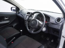 Daihatsu Ayla R 2019 Hatchback 9