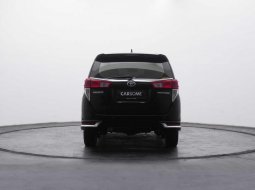 Toyota Kijang Innova Venturer 2017 mobil bekas berkualitas  4