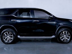 JUAL Toyota Fortuner 2.4 VRZ AT 2016 Hitam 5