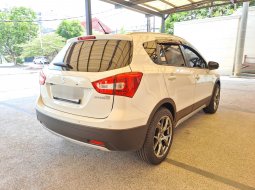 Suzuki SX4 S-Cross NewA/T 2022 Putih 7