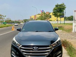 Hyundai Tucson XG CRDi 2017 Hitam Automatic Diesel