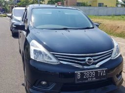 Nissan Grand Livina Highway Star 2016 Hitam Automatic 3