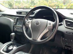 Nissan X-Trail 2.5 CVT 2017 putih cash kredit proses bisa dibantu 14