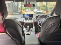 Lexus NX Series 300 F-Sport Tahun 2019 Kondisi Mulus Terawat Istimewa 8