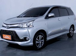Toyota Avanza Veloz 2017 Silver 2