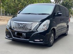 Hyundai H-1 Elegance 2017 Hitam MPV Termurah!!! 2