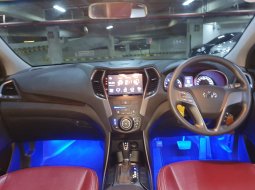 Hyundai Santa Fe 2.4 Automatic 2016 Bensin 11